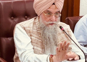 Lift airport Kirpan ban immediately, urges Speaker Sandhawan