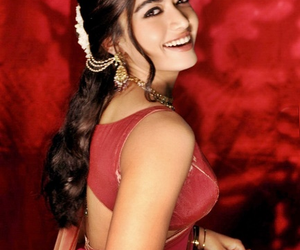 Rashmika Mandanna is thankful for all the love for ‘Pushpa 2’, Srivalli