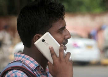 Mobile data cost drops over 96 pc in 10 years, broadband speed up 72 pc: Centre