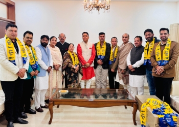 BJP-Congress Suffer a Setback! Several Leaders, Including Former Councilors, Join ‘AAP’