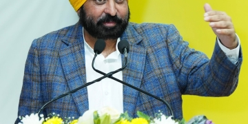 50,000 GOVERNMENT JOBS GIVEN TO YOUTH IN 32 MONTHS, MORE IN PIPELINE: ANNOUNCES CM