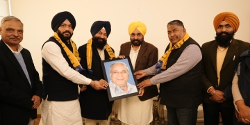 Jasvir Singh Garhi Joins Aam Aadmi Party, Calls It the True Torchbearer of Ambedkar and Kanshi Ram’s Ideals