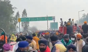 protesting farmers