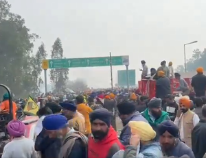 protesting farmers