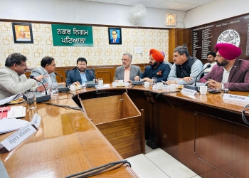 Local Bodies Minister Dr. Ravjot Singh Reviews Development Projects in Patiala