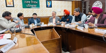 Local Bodies Minister Dr. Ravjot Singh Reviews Development Projects in Patiala