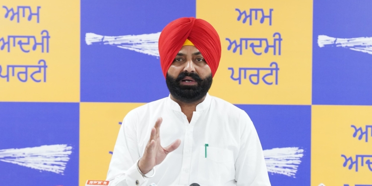 Laljit Bhullar