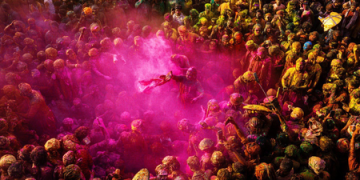 Holi a symbol of India’s precious cultural heritage, says President Murmu