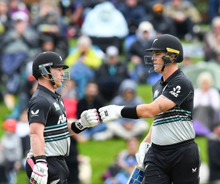 2nd T20I: NZ thrash Pakistan by 5 wickets to take 2-0 series lead