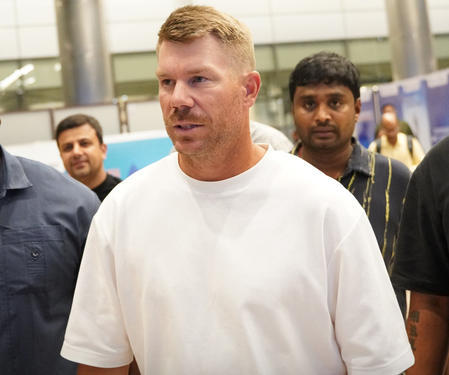 David Warner lands in Hyderabad ahead of ‘Robinhood’ trailer launch