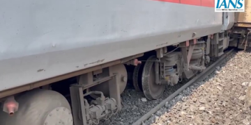 11 coaches of Bangalore-Kamakhya Express derail in Cuttack