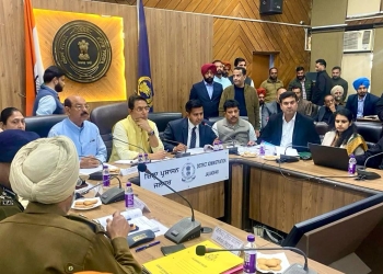 YUDH NASHIAN VIRUDH: AMAN ARORA DEVICES ROADMAP TO MAKE JALANDHAR DRUG-FREE DISTRICT