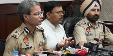 PUNJAB POLICE BUSTS PAK-BACKED NARCO-TERRORISM HAWALA NETWORK; 11 HELD, ₹5-Cr IN DIFFERENT CURRENCIES RECOVERED