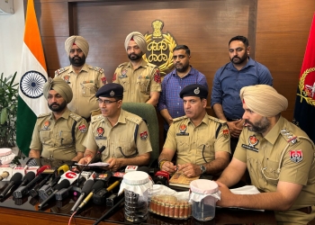 Yudh Nasheya Virudh: SAS Nagar Police Busts Spurious Drugs/Supplements by recovering a big haul of Tablets and Injection Vials