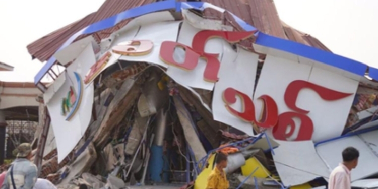 1002 killed, 2376 injured in devastating earthquake in Myanmar 