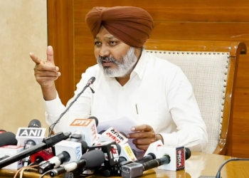 AAP DI SARKAR