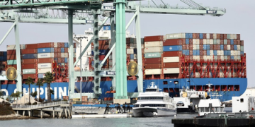 Largest port in US sounds alarm on Trump’s tariffs