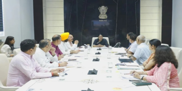 ‘Ayushman cards’ to be launched in Delhi for all income groups aged above 70 by April-end