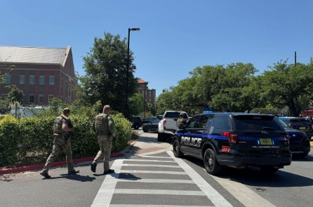 2 killed, 6 injured in US university shooting