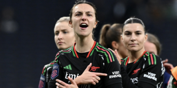 Football: Lotte Wubben-Moy signs new contract with Arsenal Women