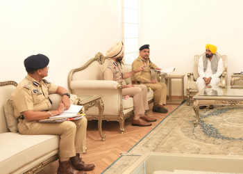 PUNJAB TO RECRUIT 5500 HOME GUARDS FOR BEEFING UP VIGIL & STOP CROSS BORDER DRUG SMUGGLING: CM