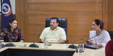 ACS Anurag Verma Chairs Meeting with Deed Writers to Discuss Reforms in Deed Registration Process