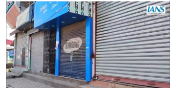 Kashmir mourns massacre of civilians with bandh; 2 locals, 2 foreigners among 16 killed by terrorists
