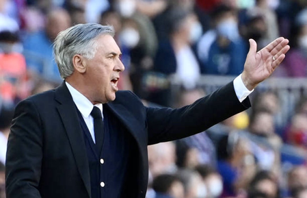Ancelotti sets deadline for a decision on his future at Madrid