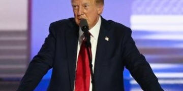 Trump signs executive order aiming to reduce drug prices