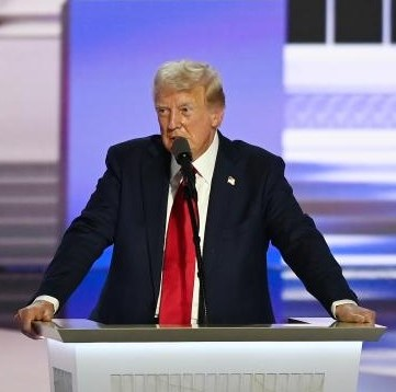 Trump signs executive order aiming to reduce drug prices