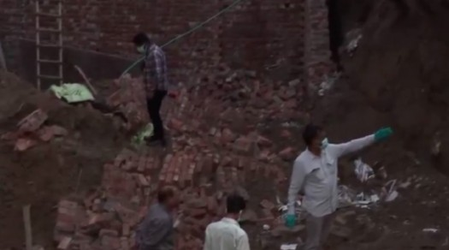 3 dead after building collapses in Delhi’s Paharganj, rescue ops underway