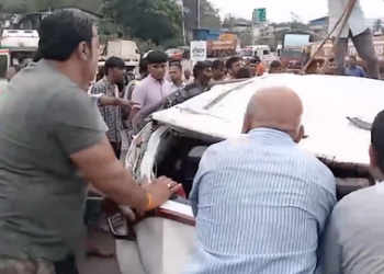 Five killed as car plunges into river on Mumbai-Goa Highway in Maharashtra