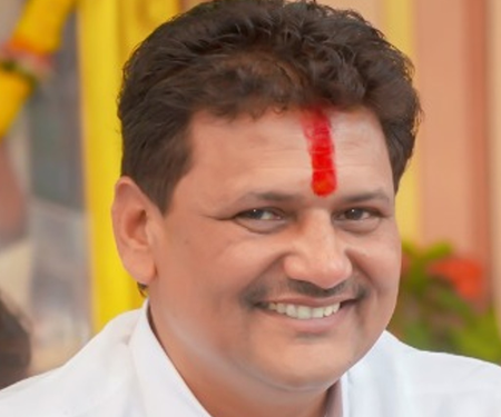 Submit proposal on state’s health policy urgently: Maha Minister tells officials