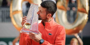 Djokovic lifts 100th tour-level trophy with win over Hurkacz in Geneva