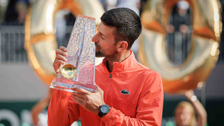 Djokovic lifts 100th tour-level trophy with win over Hurkacz in Geneva
