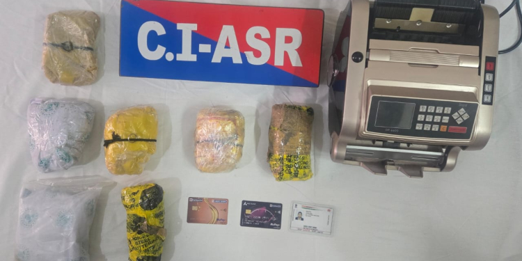 TRAIL OF ACCUSED ABSCONDING IN WEAPON SMUGGLING CASE LEADS TO RECOVERY OF 5KG HEROIN IN AMRITSAR