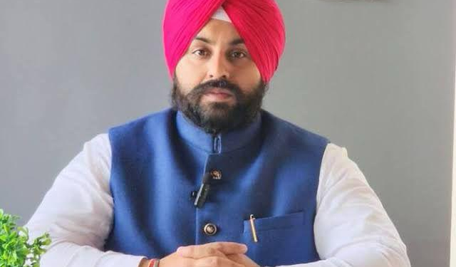 STUDENTS’ SAFETY FIRST: EM BAINS ISSUES DIRECTIONS FOR EDUCATION INSTITUTES