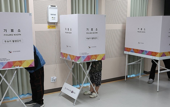 South Korea: Nearly 30,000 police to be deployed across polling stations nationwide