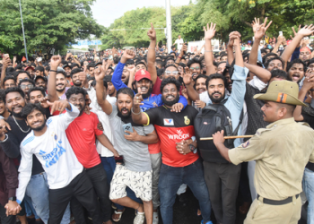 KSCA secretary and treasurer resign after Chinnaswamy stampede