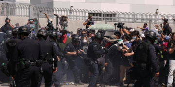 US: Curfew imposed in downtown LA after protests, looting spark chaos