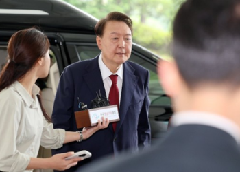 South Korea: Ex-Prez Yoon appears for special counsel questioning over martial law bid