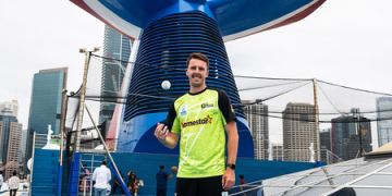 Sydney Thunder re-sign pacer Ryan Hadley for BBL 15