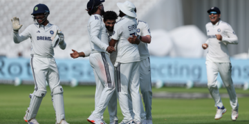 3rd Test: Joe Root ends Day One on 99* as England reach 251/4 against India