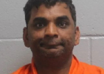 Indian-origin businessman, three police chiefs charged with US visa fraud