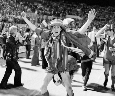 Ex-Liverpool, Wrexham defender Joey Jones passes away aged 70