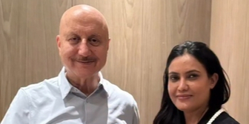 Anupam Kher feels honoured to meet Indian Army’s Colonel Sofiya Qureshi, presents her with a special gift