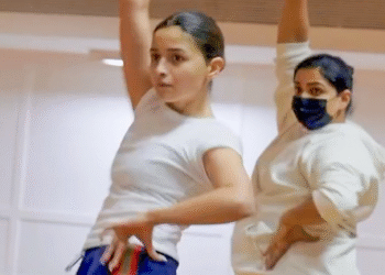 Alia Bhatt’s reliving ‘Dhindhora Baje Re’ memories: My heart is so full today