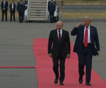 After Trump’s red carpet welcome, summit with Putin starts in Alaska 