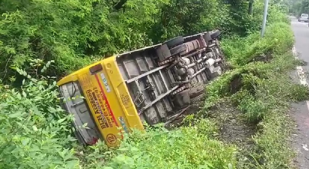 Over dozen children injured as school bus carrying 40 falls into gorge in U’khand’s Haldwani