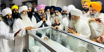 Finance Minister Harpal Singh Cheema visits Rara Sahib for paying last respects to Baba Baljinder Singh